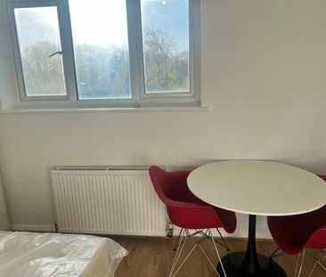 Studio Flat, Vivian Avenue, HA9 - Photo 3