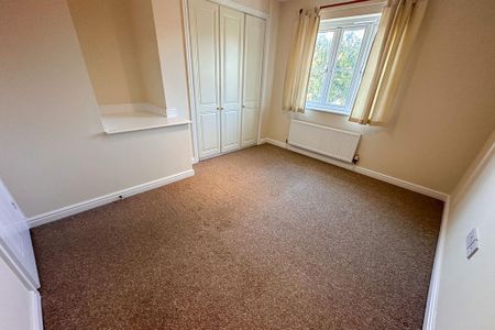 2 bedroom terraced house to rent - Photo 3