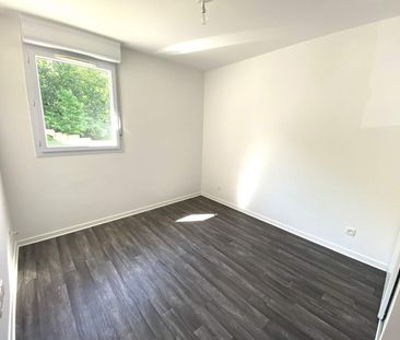 Location Appartement 2 pièces 49m² - Photo 5