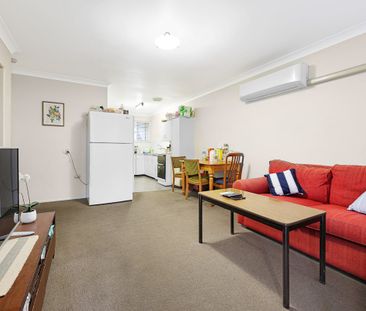 Two Bedroom Unit in South Tamworth - Photo 1