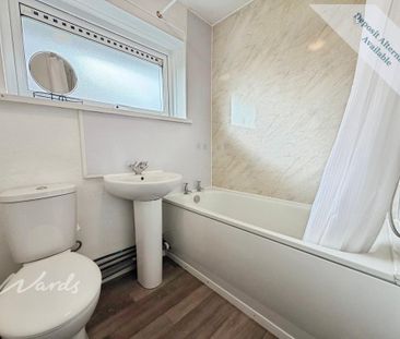 2 bedroom maisonette to rent - Photo 3