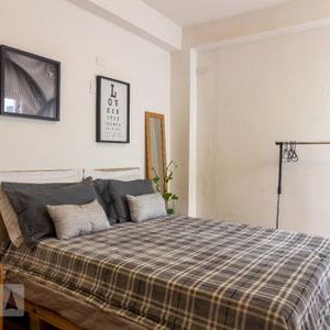 Studio para alugar com 32m², 1 quarto e sem vaga - Foto 3