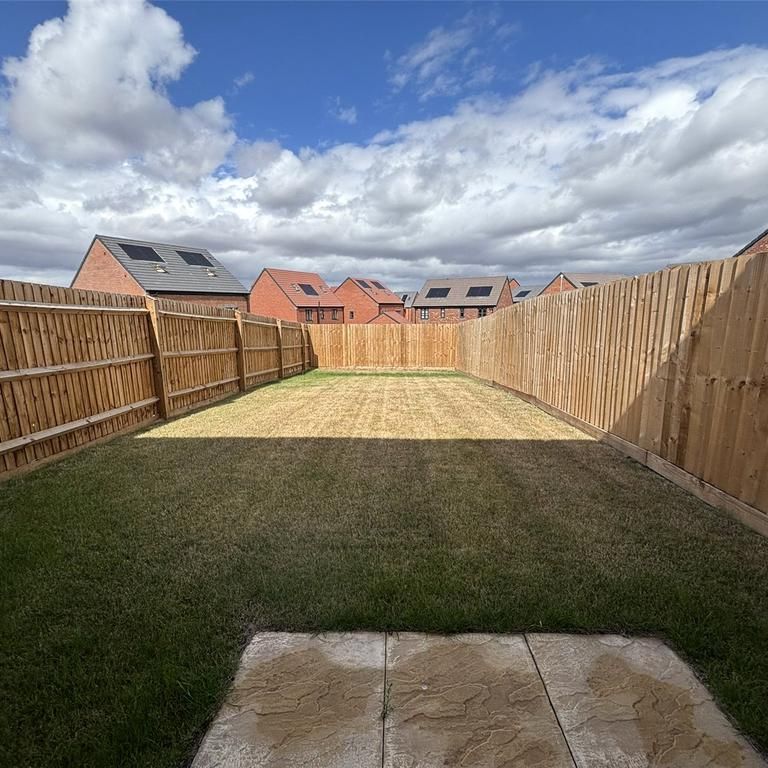3 bedroom house to rent - Photo 1
