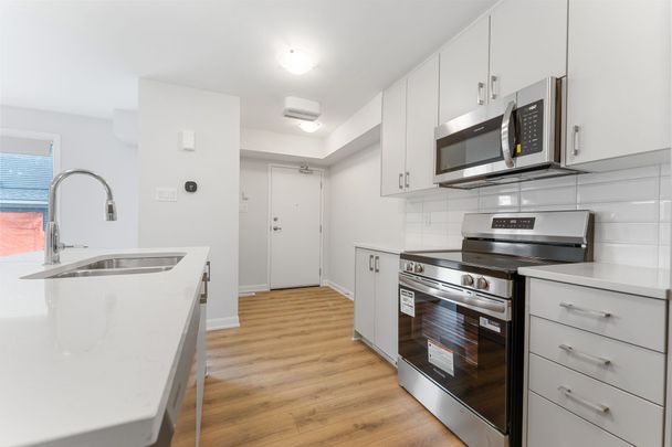 For Lease - 1023 Creekway Private, Kanata, Ontario - Photo 1