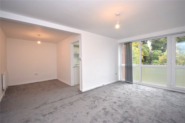 25A, Gledhow Wood Road, Leeds, West Yorkshire, LS8 4BZ - Photo 1