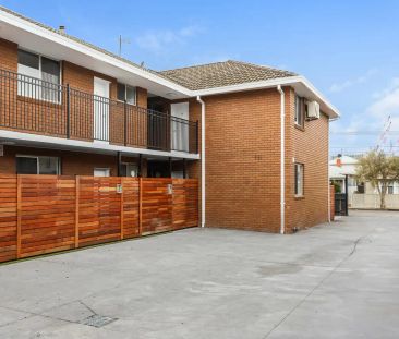 “FULLY RENOVATED IN PRIME LOCATION!” - Photo 1
