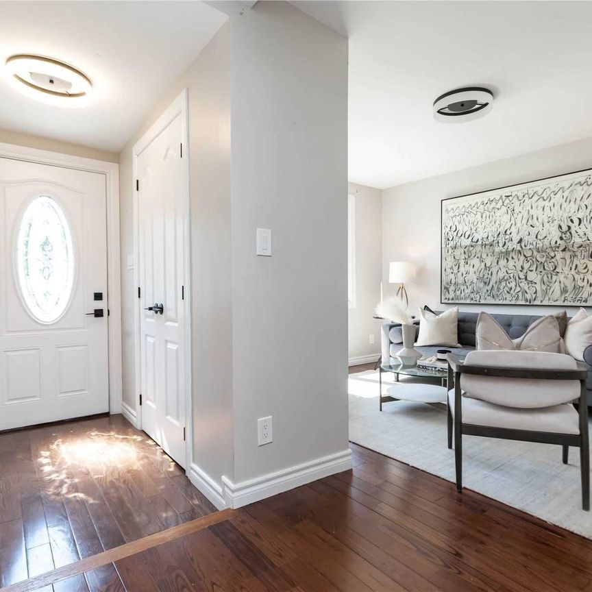 For Lease - 21 Haverson Boulevard Unit# Main, Toronto, Ontario - Photo 1