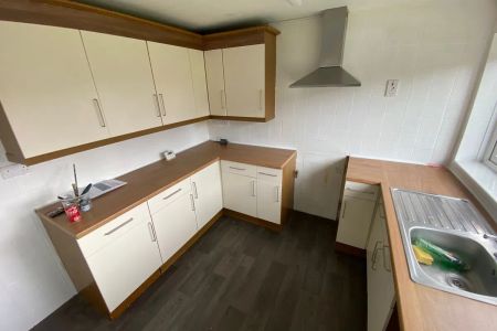 Whitville Close, KIDDERMINSTER - Photo 3