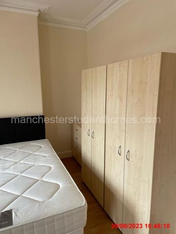 Booth Avenue, Manchester, M14 6RB - Photo 4