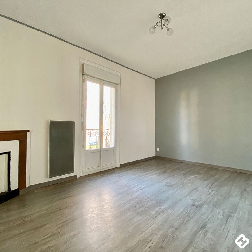 Location Appartement 2 pièces 42m² LE COTEAU 42120 - Photo 1