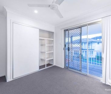 Townhouse for Rent - Photo 3