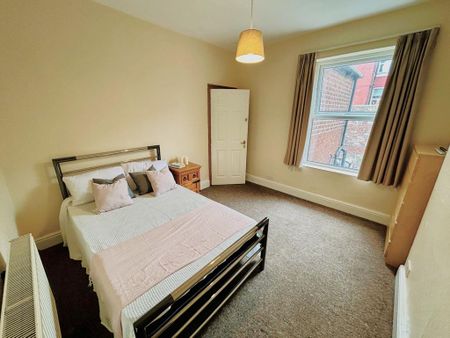 5 bedroom house share to rent - Photo 4