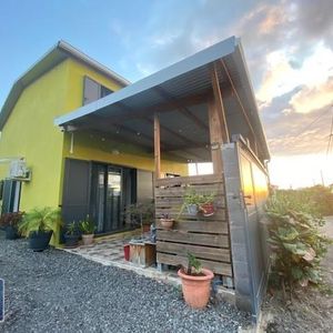 Location Maison 4 pièces 90m² ST PIERRE 97410 - Photo 2