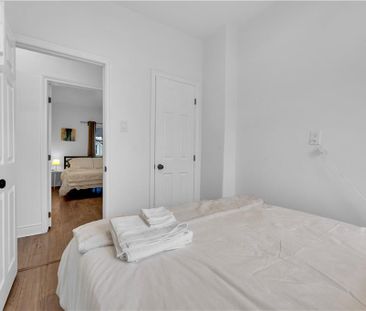 237 WEST Avenue N, Hamilton, Ontario, L8L5C8 - Photo 4