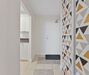 For Lease - 10330 Yonge Street Unit# 707, Richmond Hill, Ontario - Photo 6