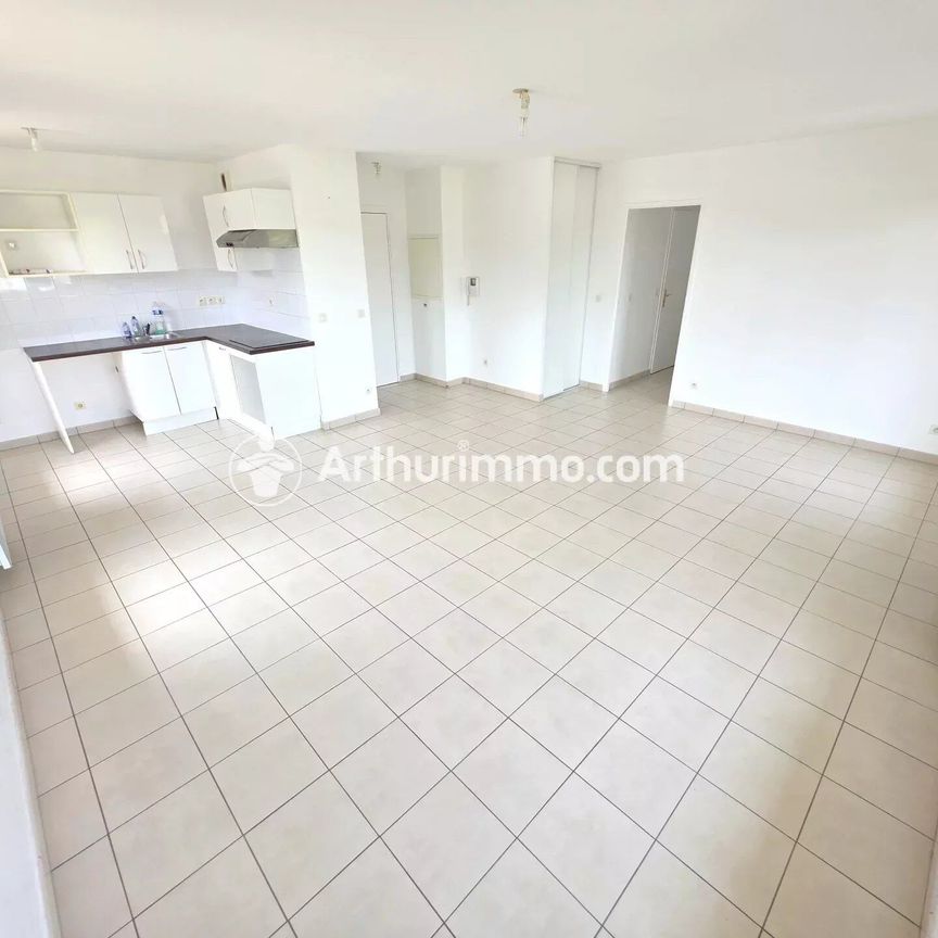 Location Appartement 4 pièces 71 m2 à Savigny-le-Temple - Photo 1