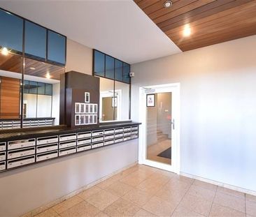Appartement te huur - Photo 1