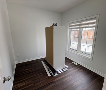 For Lease - 84 Emerald Coast Trail, Brampton, Ontario - Photo 5