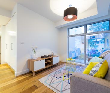 2/5 Hartigan Street, Garran ACT 2605 - Townhouse For Rent | Domain - Photo 1