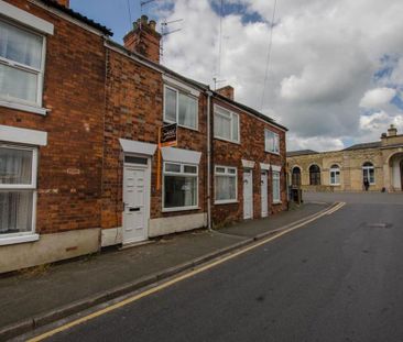 2 bedroom terraced house to rent - Photo 3
