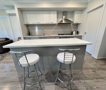 18 Edenhope Circuit - Photo 2