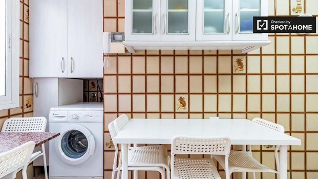 valencia, Valencian Community 46021 - Photo 1