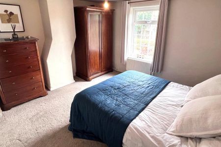 3 bedroom terraced house to rent - Photo 4
