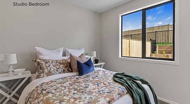 Brand New, Modern 1-Bedroom property! - Photo 1