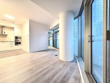 For Lease - 14 York Street Unit# 1305, Toronto, Ontario - Photo 2