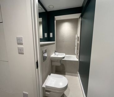 2 Bed Flat, Spinners Way, M15 - Photo 4