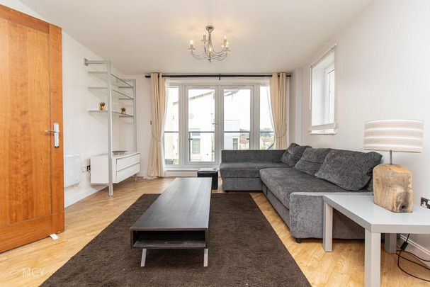 2 bedroom apartment to rent - Photo 1