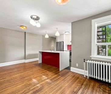 For Lease - 251 High Park Avenue Unit# Main Floor, Toronto, Ontario - Photo 4
