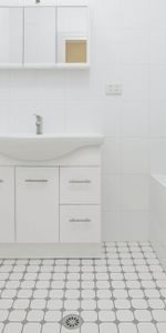 Carlingford - Photo 4