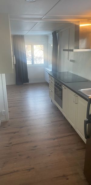 Karlsgård, Knivsta - Photo 1