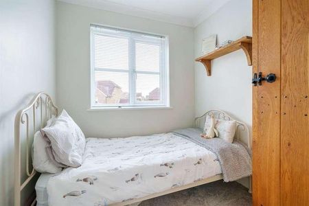 Rectory Close, Ashington, Pulborough, West Sussex, RH20 - Photo 3