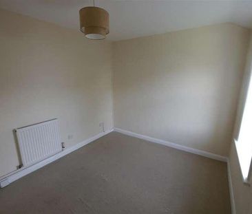 Christchurch Road, Worthing, BN11 - Photo 2