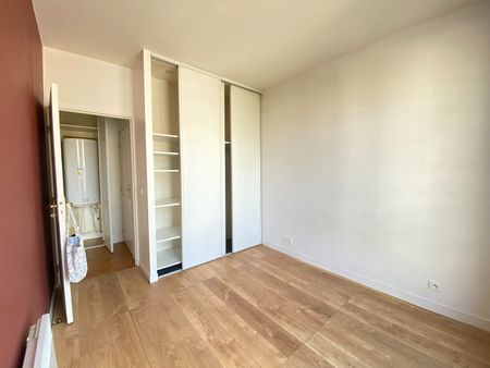 Location Appartement 2 pièces 38m² - Photo 2