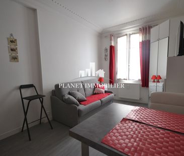 CENTRE JUAN LOCATION STUDIO MEUBLE A L'ANNEE - Photo 4