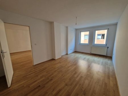 RUHIGE HÜBSCHE 3 ZIMMERWOHNUNG - NÄHE BRÜNNERSTRASSE - Unbefristet - Garagenplatz - Photo 3