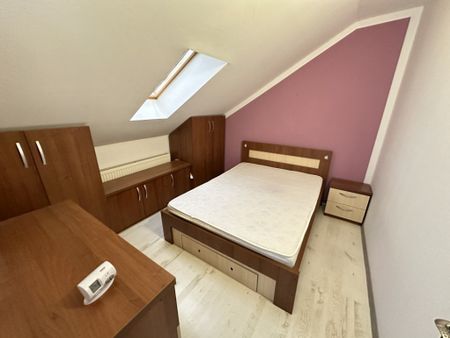 Apartament 3 camere 100mp zona Tilisca - Photo 2