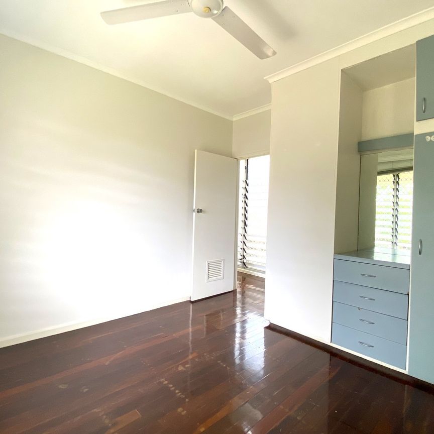 16 Paterson Court - Photo 1