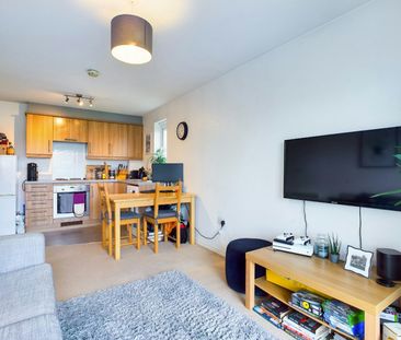 Flat to rent on - Photo 5