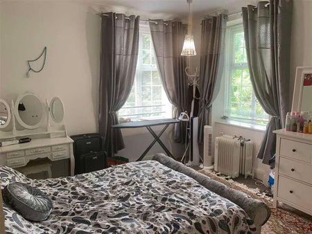 Vernon Court, Hendon Way, Childs Hill, NW2 - Photo 3