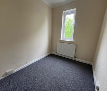 3 BED Duplex To rent - Photo 5