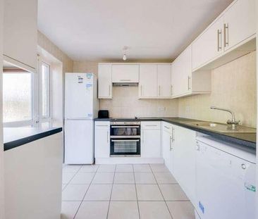 Tenterden Drive, Canterbury, CT2 - Photo 6