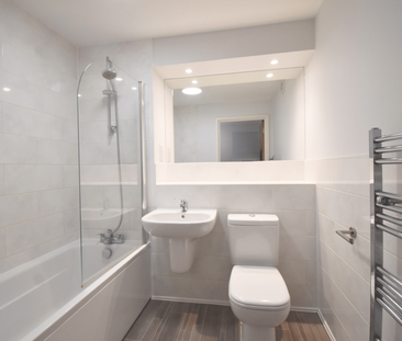 1 bedroom apartment to rent - Photo 2