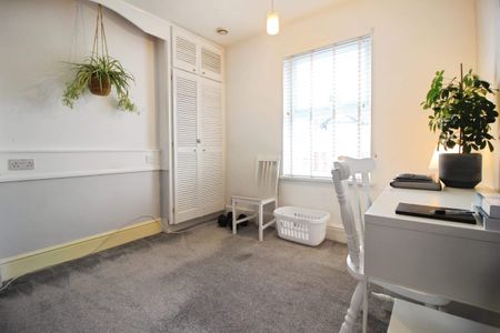 Grosvenor Road, Swindon, Swindon, SN1 - Photo 4