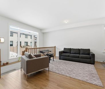 For Lease - 1016 Montelena Road, Kanata, Ontario - Photo 4