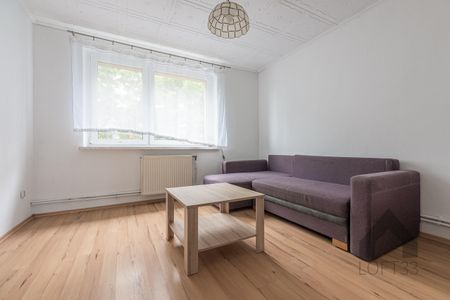 Duże i tanie dwupokojowe mieszkanie w Jaworznie przy Ogrodowej do wynajęcia | Spacer 3D - Фото 5