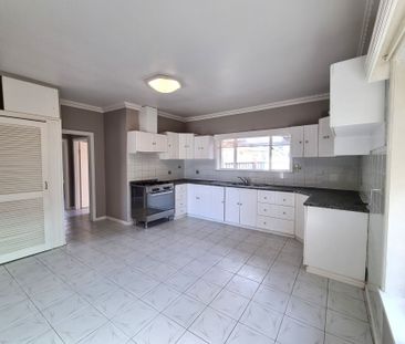 A Fresh New Look! - Photo 6